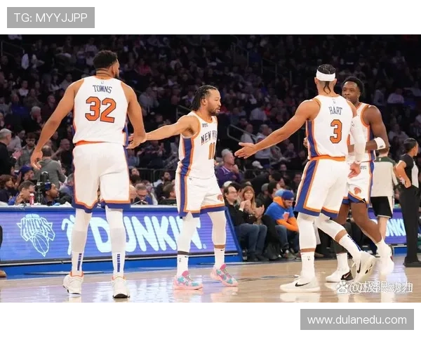 布伦森轰下32分10助攻率领尼克斯力克灰熊上演精彩对决强势战